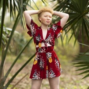 TRASHY DIVA Tropical Nights Shorts Size 8